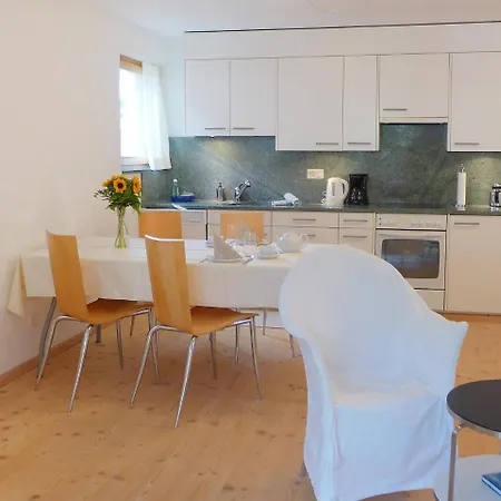Apartment Apartment Chesa Ils Schlops