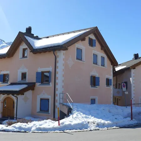 Apartment Chesa Ils Schlops